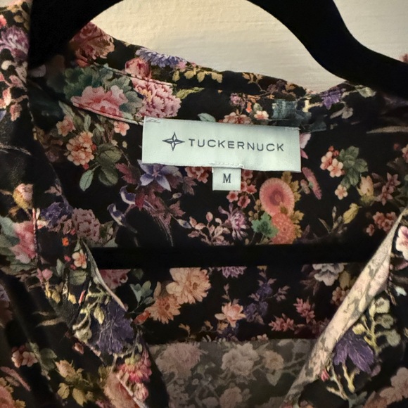 Tuckernuck top - Picture 3 of 4